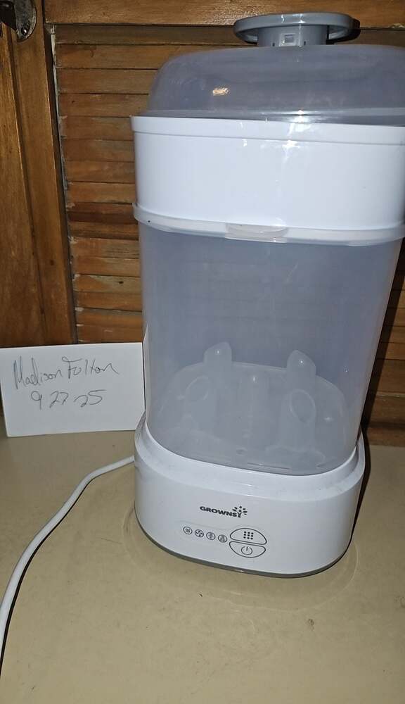 Grownsy Baby Bottle Sterilizer and Dryer Model LS-BE916